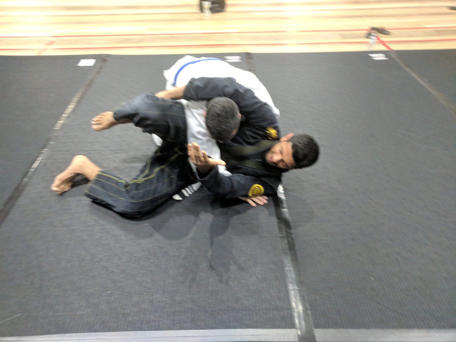 BJJ Mississauga GI sidemount escape to kimura