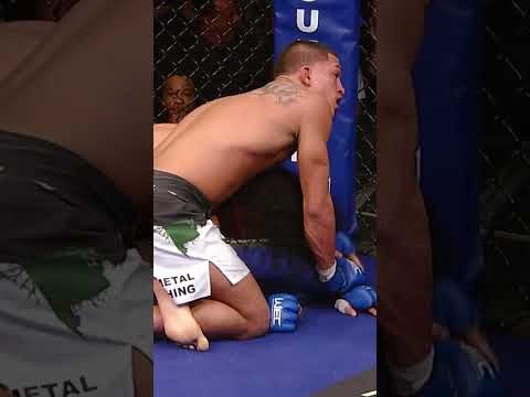 Anthony Pettis goes FULL MATRIX to secure the belt! 📅