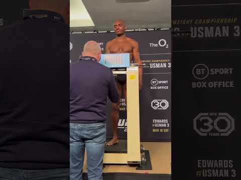 Your UFC 286 MAIN EVENT is official! 💪