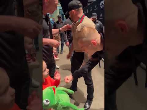 Ian Garry 🤝 Conor McGregor #UFC285