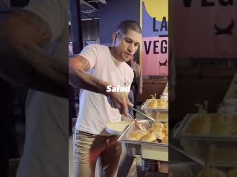 Alex Pereira at light heavyweight be like 😅 #shorts