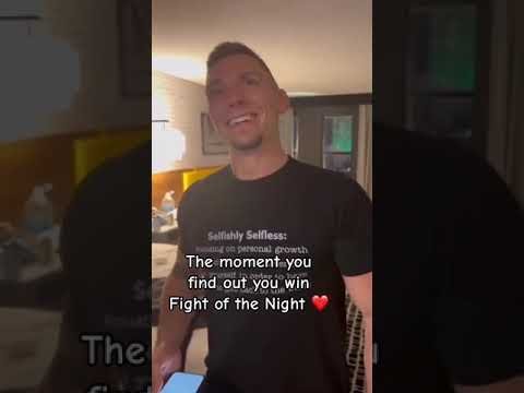 Look at how much it means 🙌 (via ufcteam_/TT)