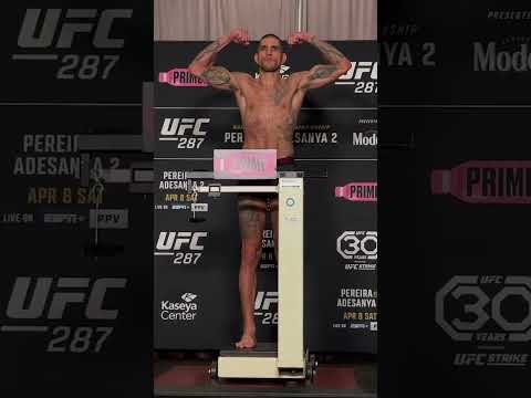 185 for the CHAMPION Alex Pereira!