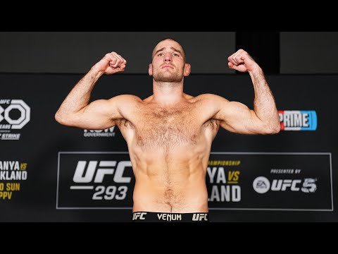 Weigh-In Highlights | UFC 293