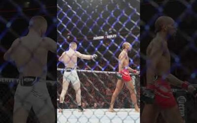 Charles Johnson gets the job done in his home town! 📣 #ufcstlouis