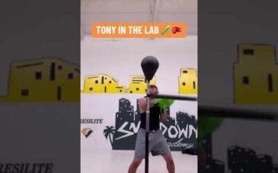 Tony Ferguson putting in work 💪 (via TonyFergusonXT/IG)