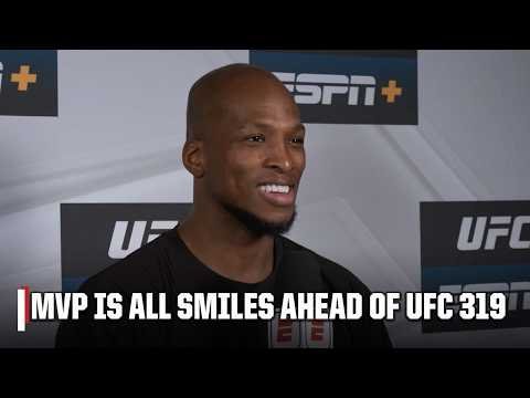Michael ‘Venom’ Page is holding himself to a HIGHER STANDARD at #UFC319 📈 | MMA on ESPN