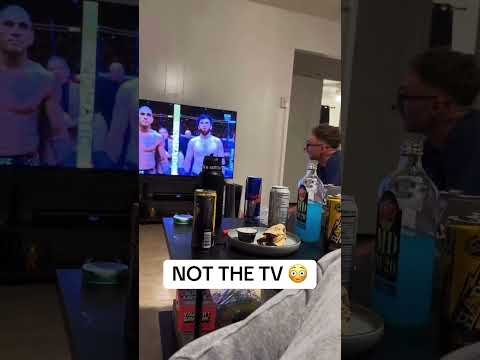 He wasn’t happy Pereira lost 😅 #UFC320 (via nicholaswoolen/TT)