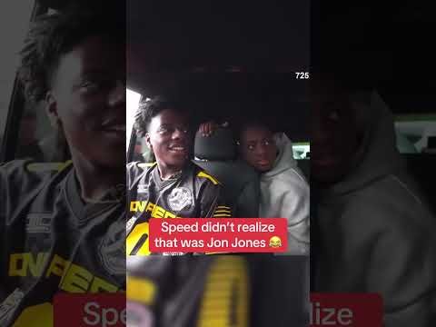 He didn’t know Bones 😂 (via ishowspeed/TT)