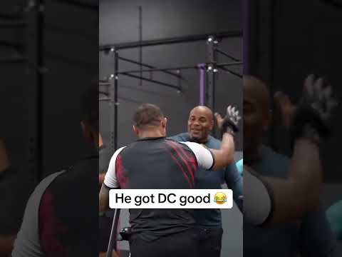 DC’s reaction 😂 (via rodrigo_sezinandomma/IG)