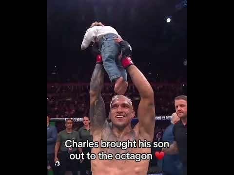 What a moment ❤️ #UFCRio